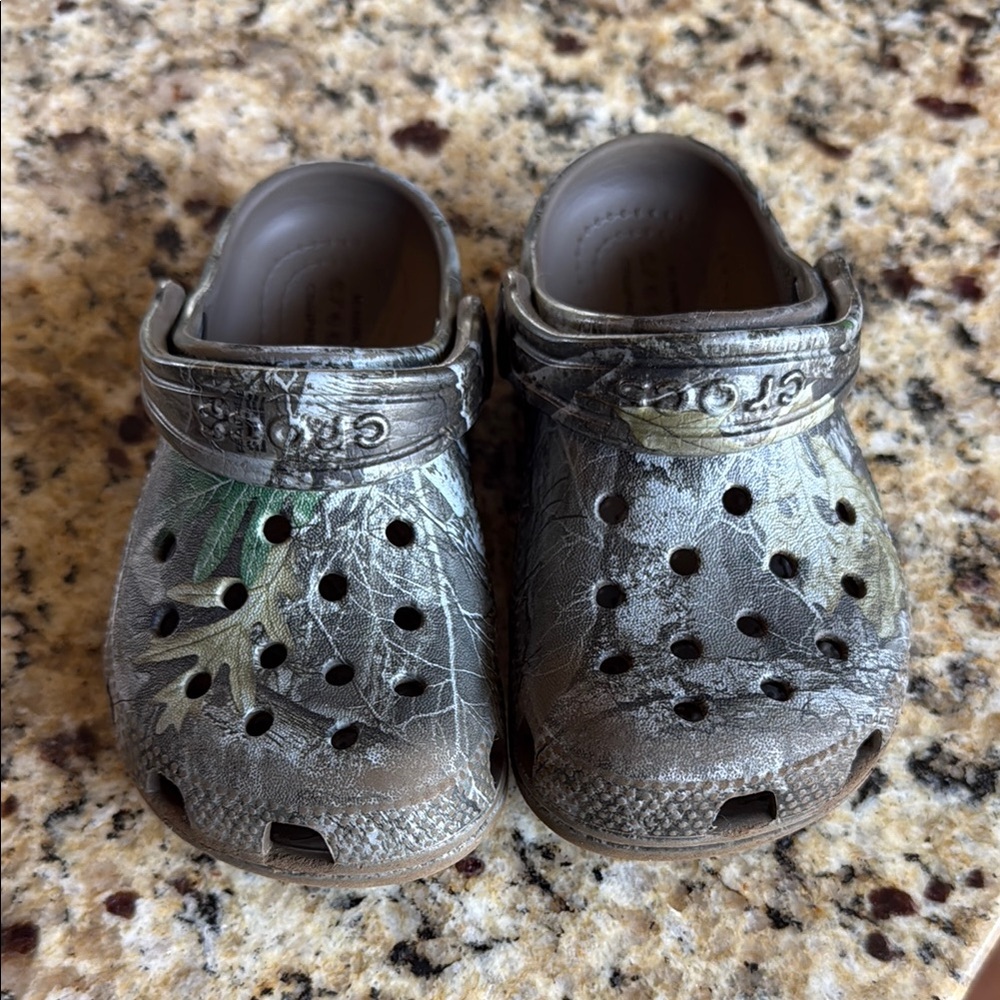 Kids Camo Crocs Shoes